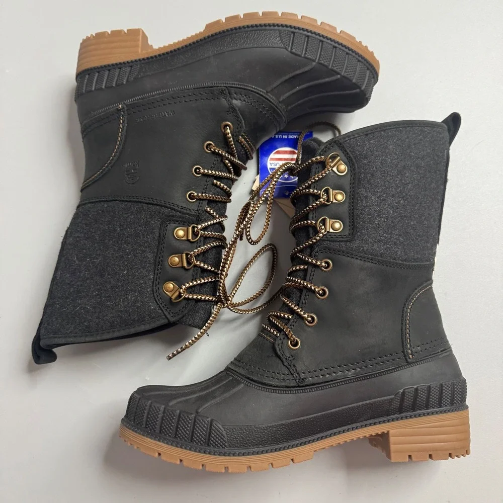 Kamik Sienna 2 Women Sz 7 Black Flannel Waterproof Winter Duck Boots